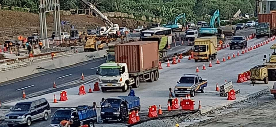 Proyek konstruksi pembangunan